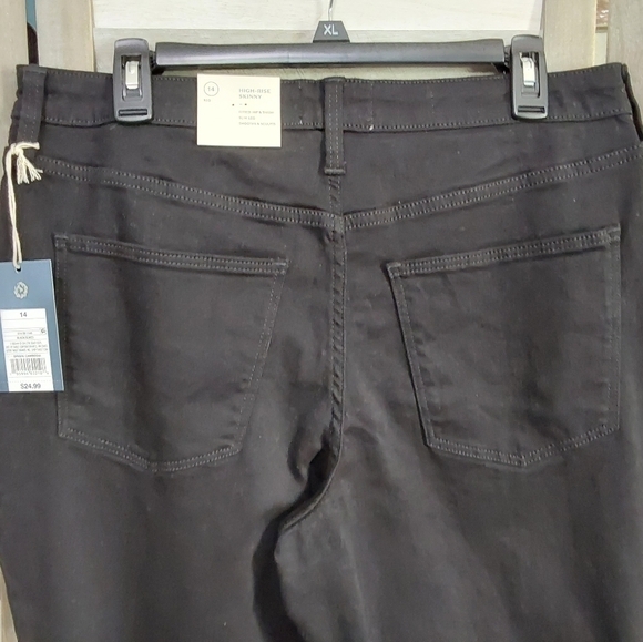 Women's High-Rise Skinny Jeans | Universal Thread | 6 Long - Picture 5 of 12